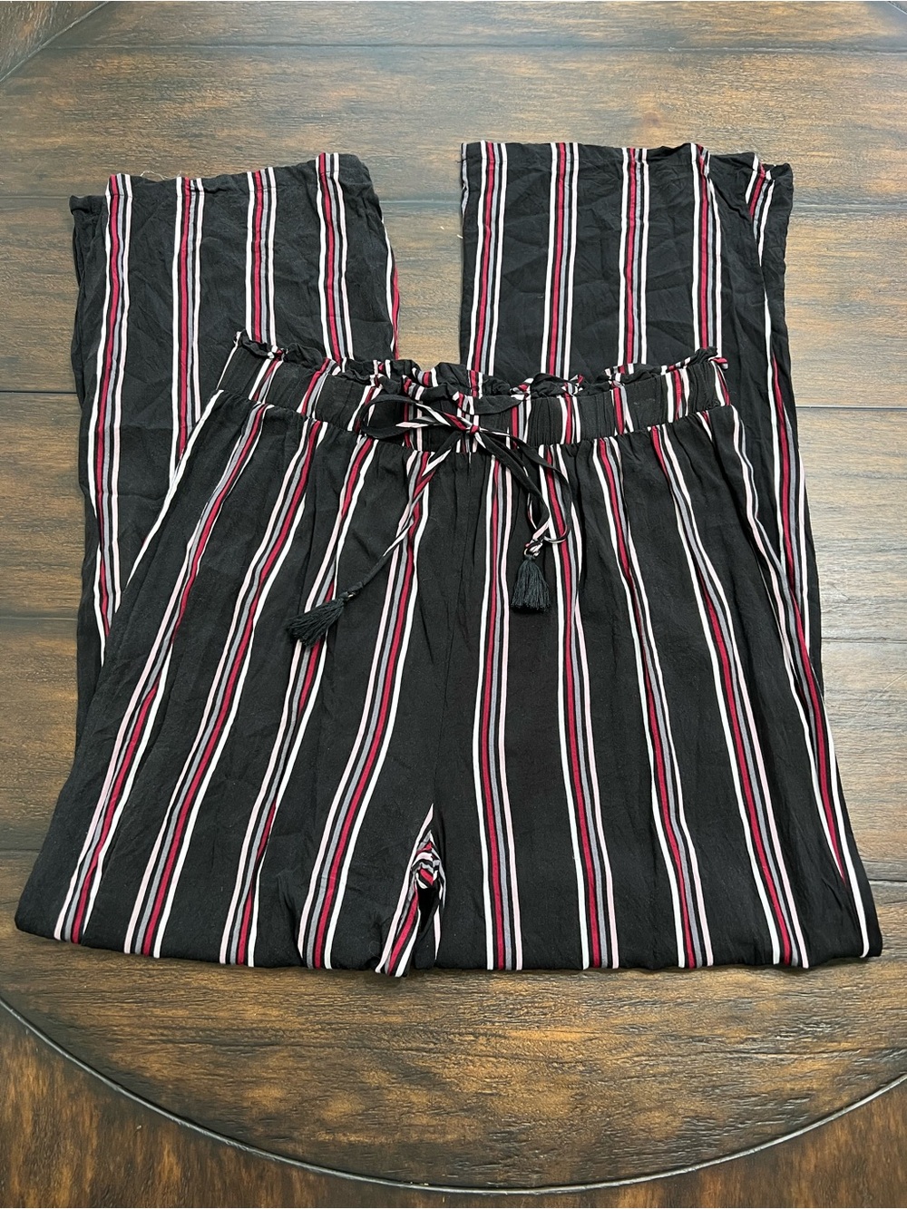 Shosho Women's Black Red Gray Striped Wide Leg Palazzo Pants Sz Med Lightweight